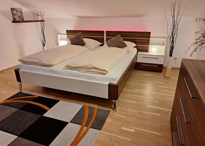 Moderne, Ferienwohnung Mit Seeblick, Near Hallstatt